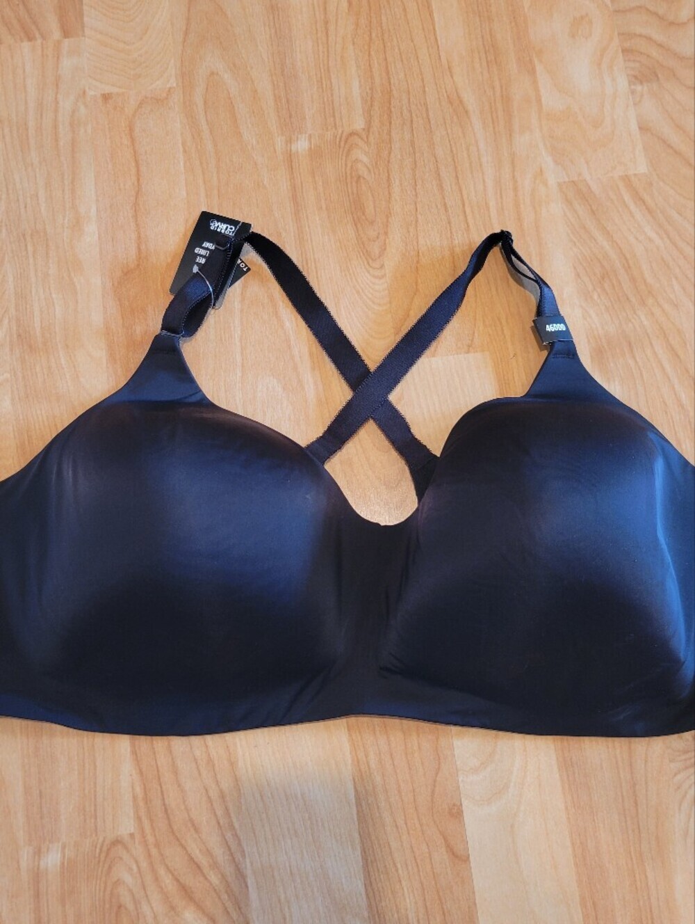 torrid Lightly Lined Wire Free Racerback Lace Black Bra Size 46DDD New